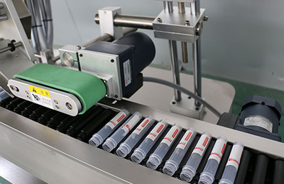 上海轩特 以创新与精工，引领试管贴标机行业新标杆